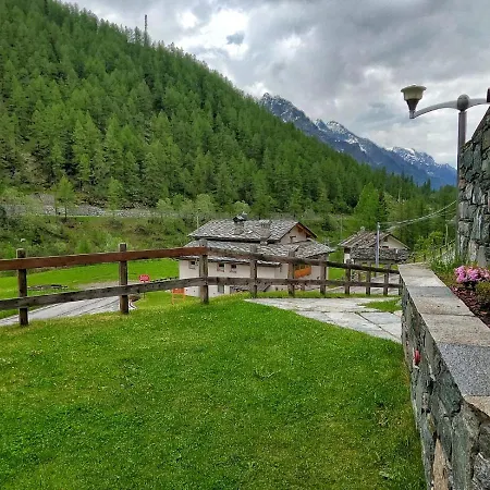 Punta Vittoria Sub 14 - Anderbatt Gressoney - 3 Locali - Cir N 0010 Apartamento Staval